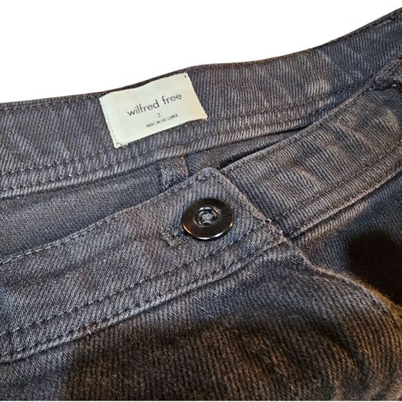 Aritzia Wilfred Free Black High Rise Jean Shorts Size 2 - Picture 2 of 9